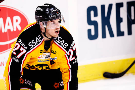 Luleås Brendan Mikkelson deppar