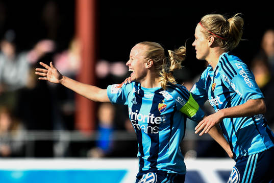 Djurgårdens Mia Jalkerud jublar