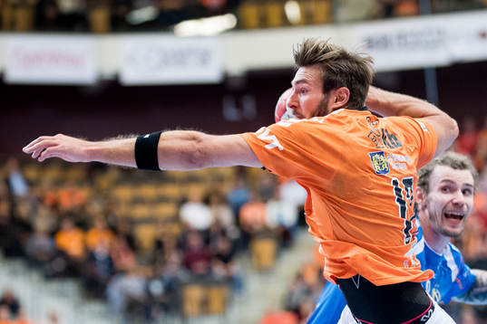 Kristianstads Helge Freiman skjuter