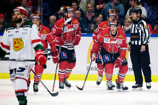 Örebros Joakim Andersson jublar