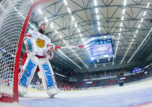 Moras målvakt Christian Engstrand deppar
