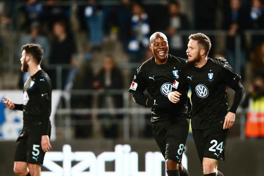 Malmös FFs Carlos Strandberg  och Lasse Nielsen