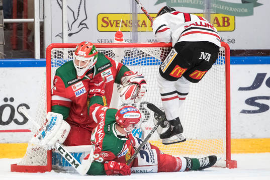 Örebros Jare Sallinen och Moras Matias Lassen och Moras