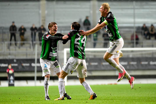 GAIS Mavrudis Bougaidis jublar med Carl Nyström