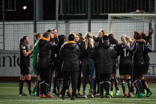 under fotbollsmatchen i Damallsvenskan mellan Kopparbergs
