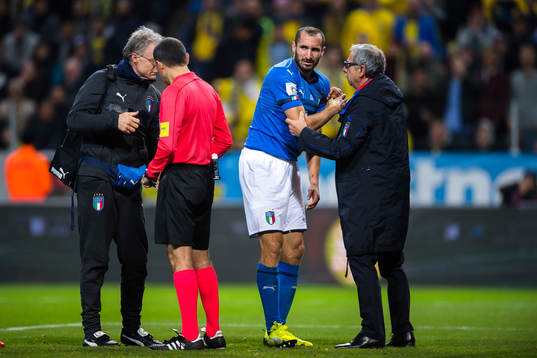 Italiens Giorgio Chiellini har ont