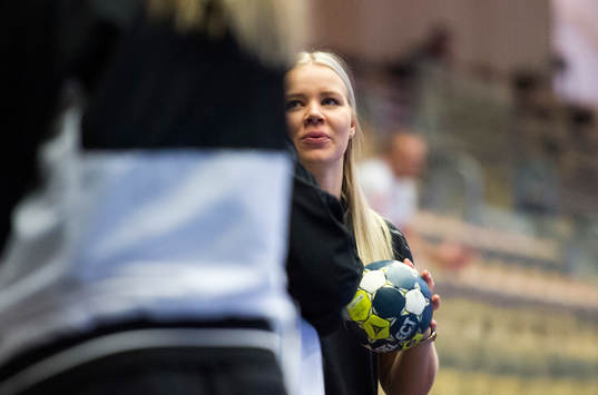 Sävehofs skadade Emma Ekenman Fernis pratar