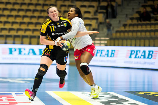 Sävehofs Amelia Lundbäck och Skövdes Elisabeth Collado