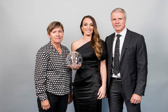 Annette Börjesson, Kosovare Asllani, årets mittfältare