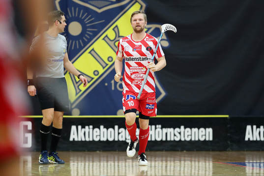 Pixbos Max Wahlgren jublar