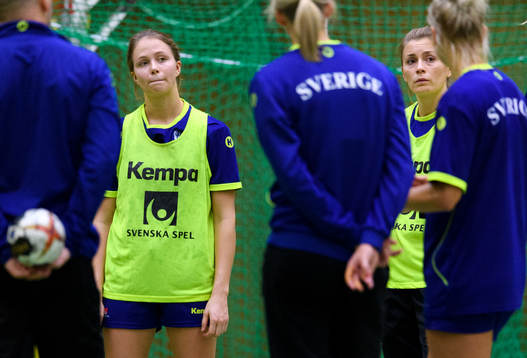 Olivia Mellegård och Isabelle Gulldén