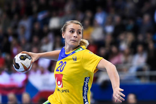 Sveriges Isabelle Gulldén i matchen mellan Sverige och