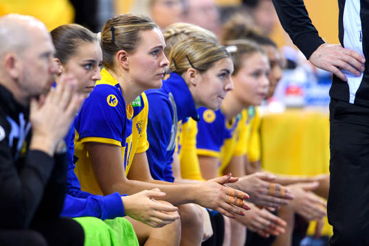 Sveriges Johanna Westberg deppar i matchen mellan Sverige