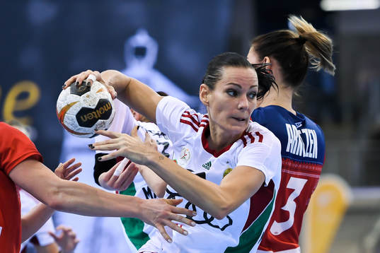 Ungerns Anita Görbicz i matchen mellan Norge och Ungern