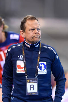Norges förbundskapten Thorir Hergeirsson i matchen mellan