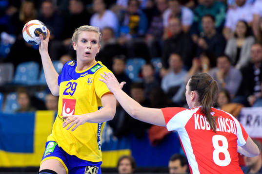 Sveriges Jenny Alm i matchen mellan Sverige och Polen