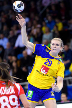 Sveriges Jenny Alm i matchen mellan Sverige och Polen