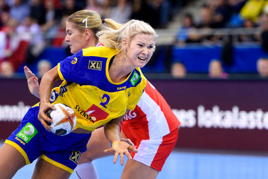 Sveriges Ulrika Toft Hansen i matchen mellan Sverige och