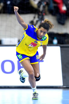 Sveriges Jamina Roberts jublar i matchen mellan Ungern och