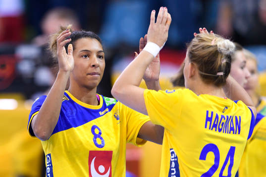 Sveriges Jamina Roberts jublar i matchen mellan Ungern och