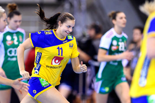 Sveriges Daniela Gustin jublar i matchen mellan Ungern och