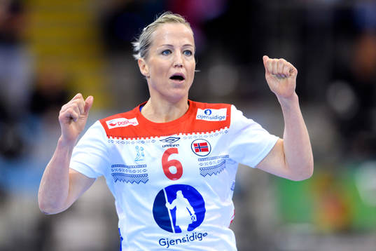 Norges Heidi Løke jublar i matchen mellan Argentina och