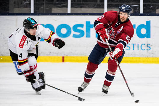 Helsingborgs Daniel Åhsberg och Dalens Viktor Näslund