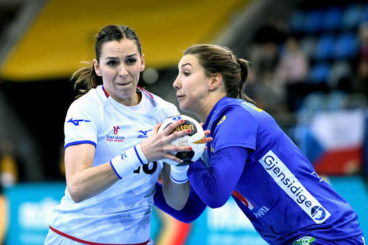 Tjeckiens Iveta Luzumova och Sveriges Anna Lagerquist