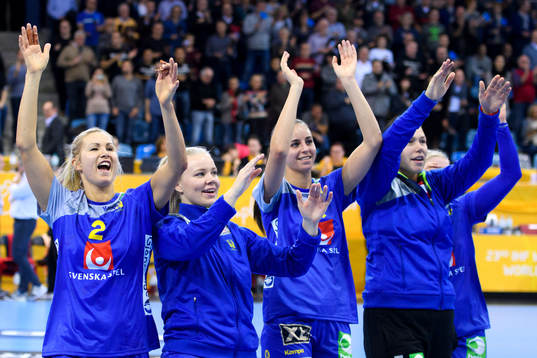 Sveriges Ulrika Toft Hansen, Hanna Fernis, Daniela Gustin