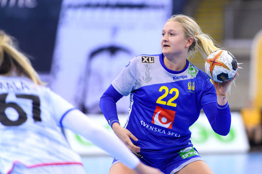 Sveriges Hanna Blomstrand i matchen mellan Sverige och