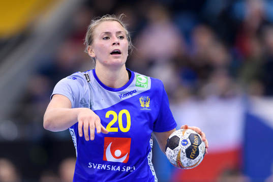 Sveriges Isabelle Gulldén i matchen mellan Sverige och