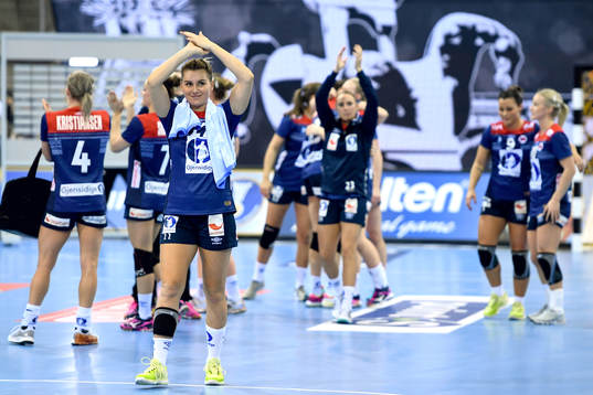 Norges Amanda Kurtovic tackar publiken