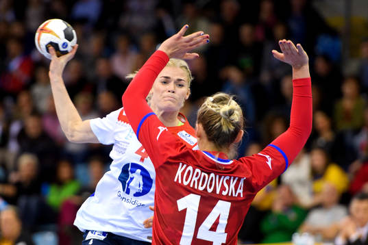 Norges Veronica Egebakken Kristiansen i matchen mellan