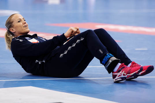 Norges Heidi Løke värmer upp