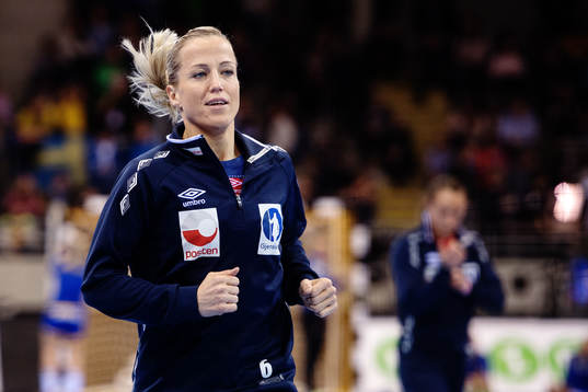 Norges Heidi Løke värmer upp