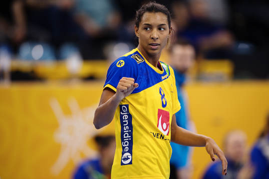 Sveriges Jamina Roberts jublar i matchen mellan Norge och