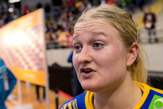 Sveriges Hanna Blomstrand intervjuad