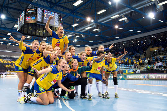 De svenska spelarna jublar