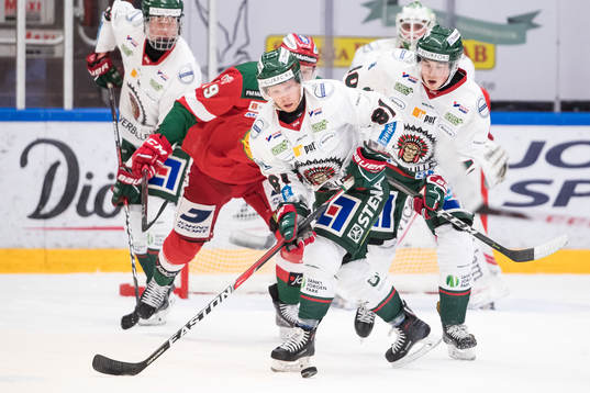 Frölundas Ryan Lasch  i ishockeymatchen i SHL mellan Mora