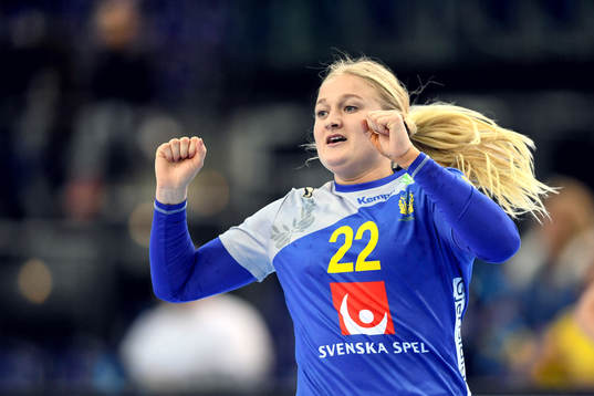 Sveriges Hanna Blomstrand jublar