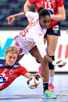 Norges Veronica Egebakken Kristiansen och Spaniens