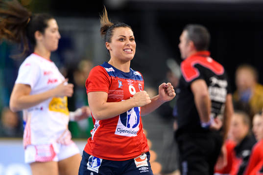 Norges Nora Mørk jublar i åttondelsfinalen mellan Spanien
