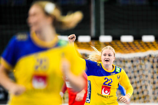 Sveriges Hanna Blomstrand jublar i kvartsfinalen mellan