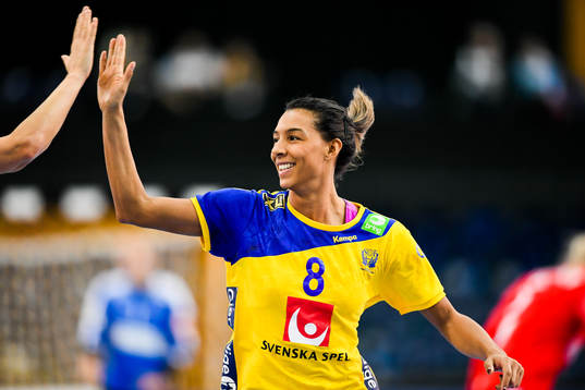 Sveriges Jamina Roberts jublar i kvartsfinalen mellan