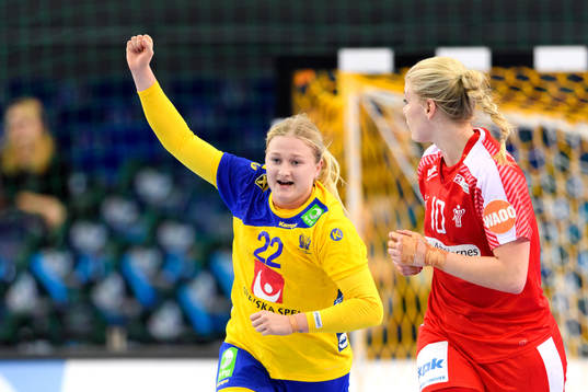 Sveriges Hanna Blomstrand jublar i kvartsfinalen mellan