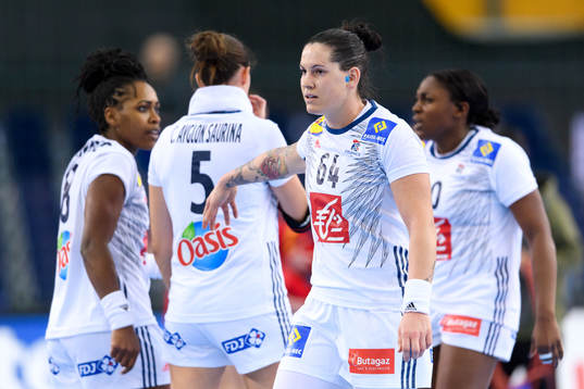 Frankrikes Alexandra Lacrabere i kvartsfinalen mellan