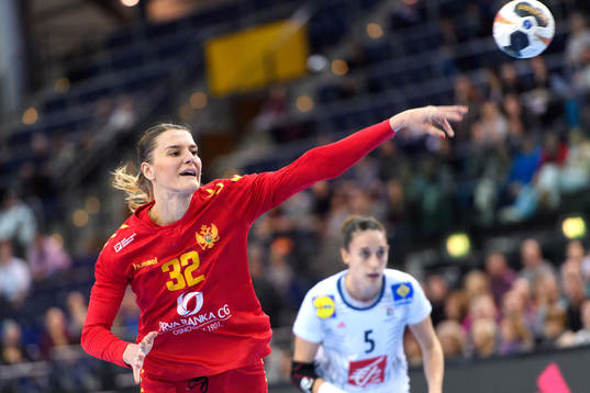Montenegros Katarina Bulatovic i kvartsfinalen mellan