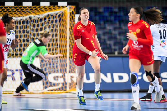 Montenegros Durdina Jaukovic deppar i kvartsfinalen mellan