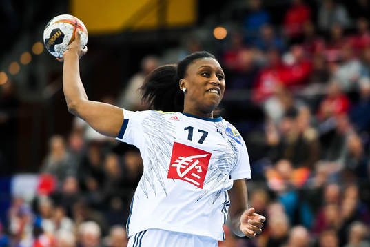 Frankrikes Siraba Dembele i kvartsfinalen mellan Frankrike