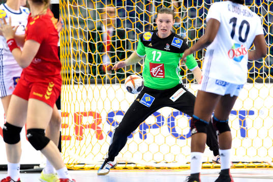 Frankrikes målvakt Amandine Leynaud i kvartsfinalen mellan